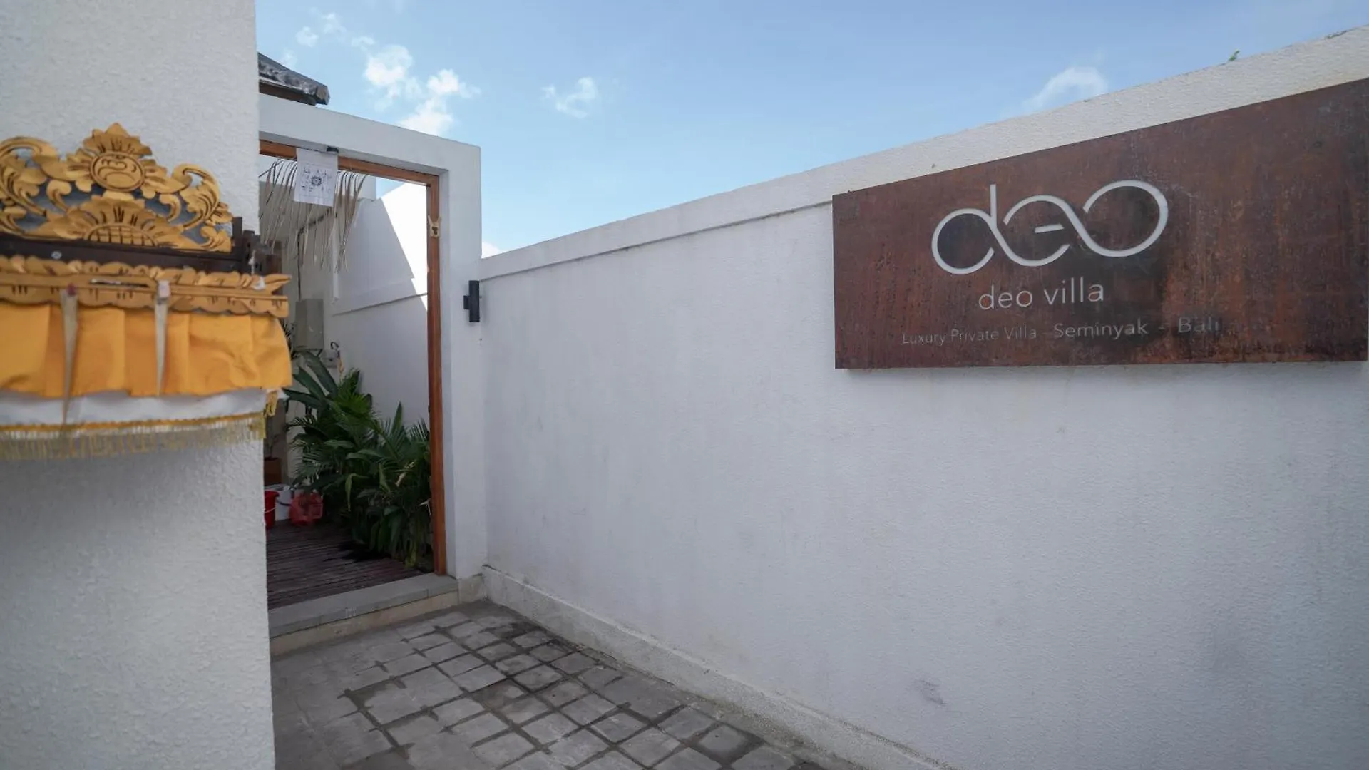 Deo Villa Seminyak Σεμινιάκ