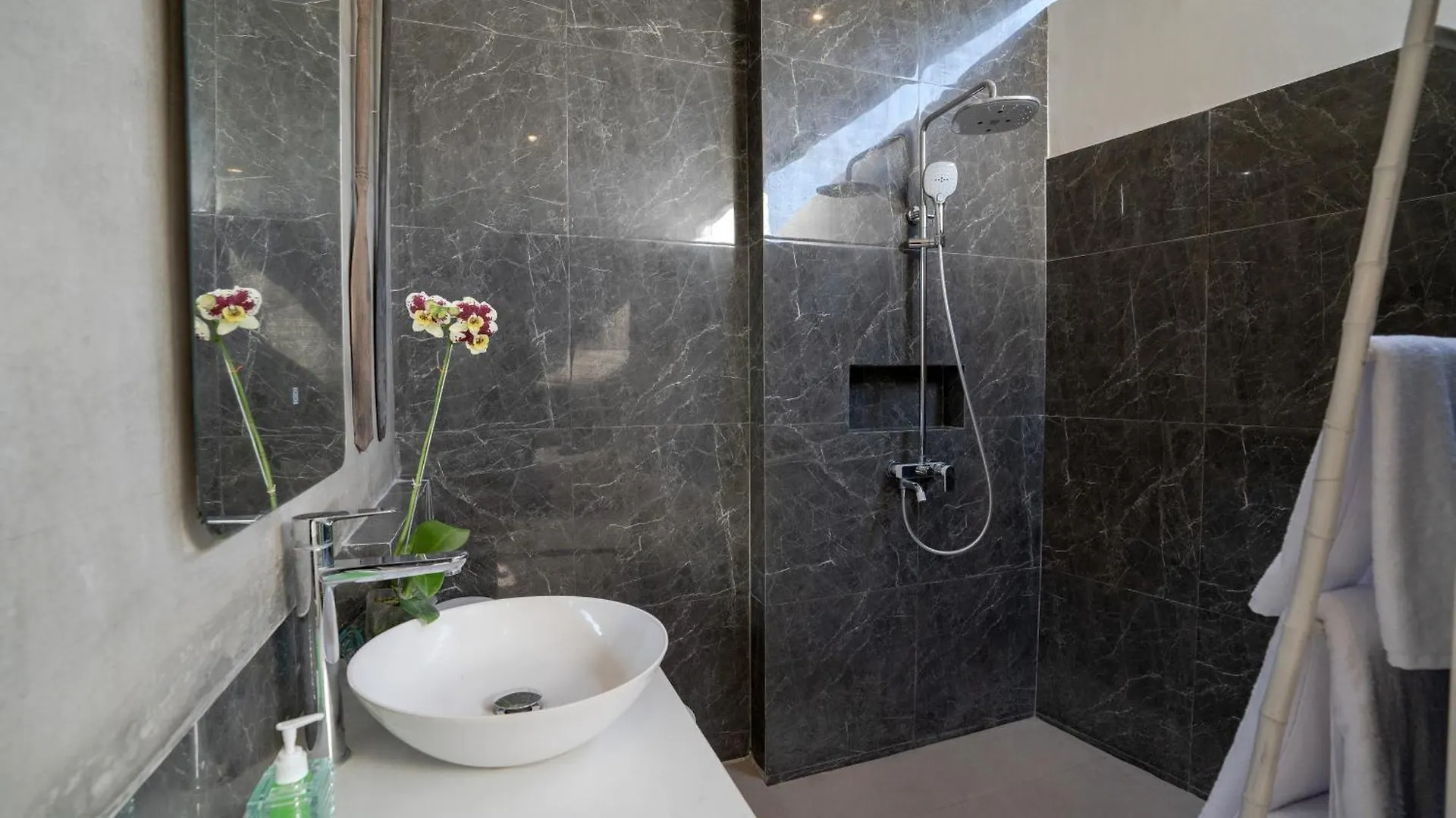 Deo Villa Seminyak Ινδονησία