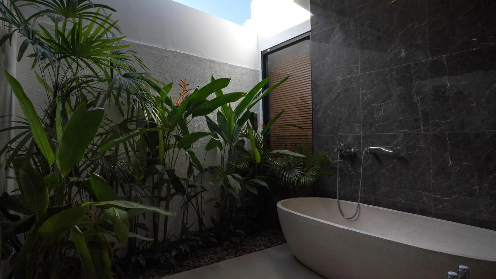 Deo Villa Seminyak Σεμινιάκ